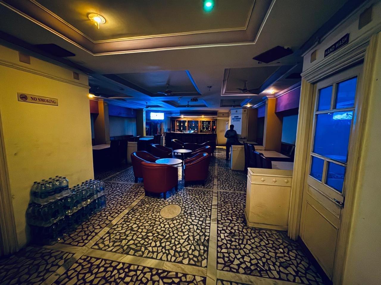 Hotel Priya Towers Namakkal Exterior photo